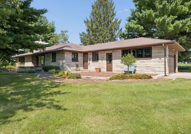 Photo 1 of Single family home for sale at 18511 Il Hwy 89, Arlington, IL 61312 | MLS# 12746683 | Listing updated on 2026-10-07
