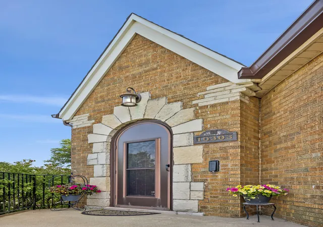 Photo 2 of Single family home for sale at 10303 S California Ave, Chicago, IL 60655 | MLS# 12747926 | Listing updated on 2026-09-10