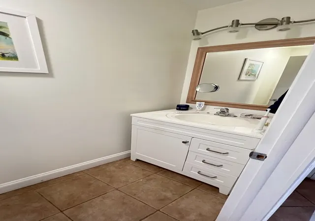 Photo 4 of Townhouse for sale at 1777 Shoshonee Trl, Wheeling, IL 60090 | MLS# 12750200 | Listing updated on 2026-09-16