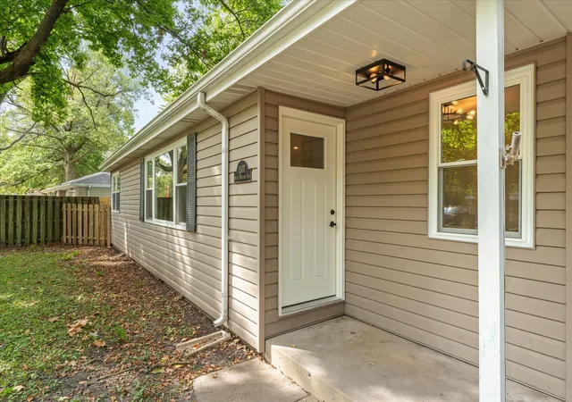 Photo 3 of Single family home for sale at 1307 S Western Ave, Champaign, IL 61821 | MLS# 12750616 | Listing updated on 2026-09-17