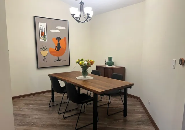 Photo 4 of Condo for sale at 9811 W Creek Rd #E2, Palos Park, IL 60464 | MLS# 12751357 | Listing updated on 2026-09-10