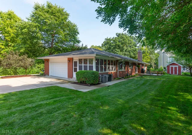 Photo 2 of Single family home for sale at 4108 Rigby Rd, Crystal Lake, IL 60012 | MLS# 12751980 | Listing updated on 2026-09-21