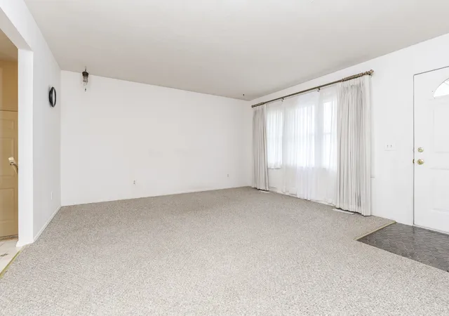 Photo 3 of Single family home for sale at 1722 Hoover Dr, Normal, IL 61761 | MLS# 12752196 | Listing updated on 2026-09-21