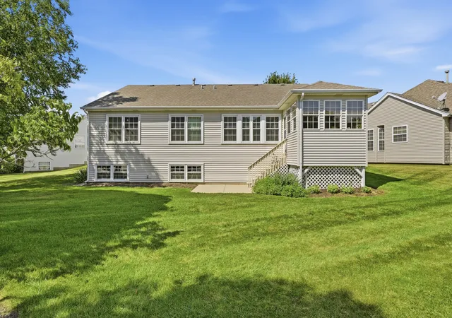 Photo 3 of Single family home for sale at 210 Stillwater Ct, Oswego, IL 60543 | MLS# 12752204 | Listing updated on 2026-09-14