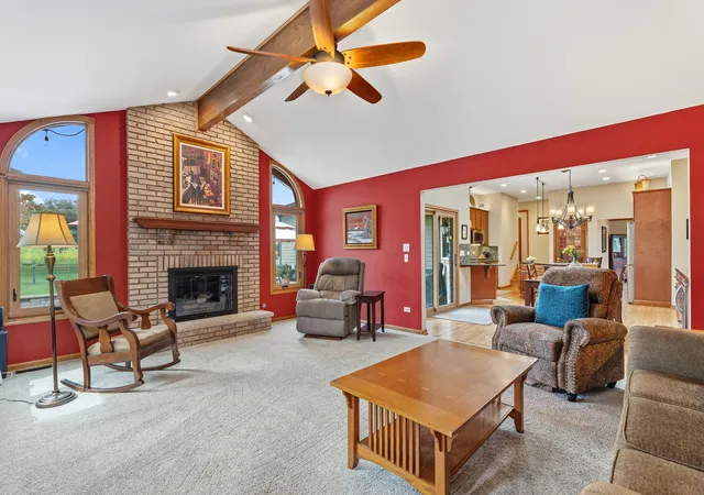 Photo 3 of Single family home for sale at 16052 Windmill Dr, Homer Glen, IL 60491 | MLS# 12753067 | Listing updated on 2026-10-15