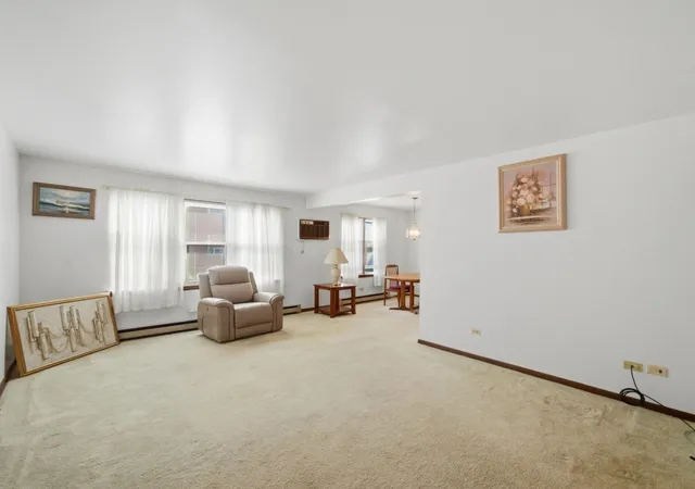 Listing Photo 5 - Condo for sale in building located at 7318 Lake St, River Forest, IL 60305 - Unit #4