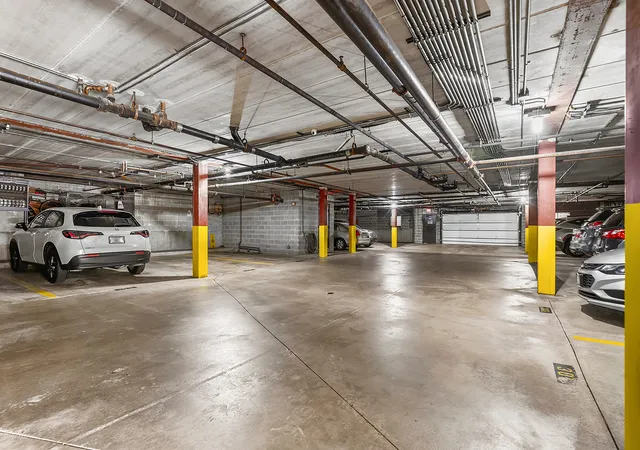 Listing Photo 2 - Condo for sale in building located at 10320 Central Ave, Oak Lawn, IL 60453 - Unit #207