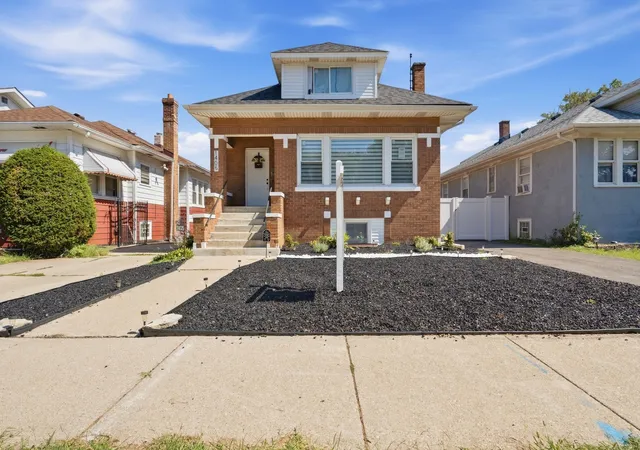 Photo 1 of Single family home for sale at 1405 S 17th Avenue, Maywood, IL 60153 | MLS# 12755649 | Listing updated on 2026-10-02