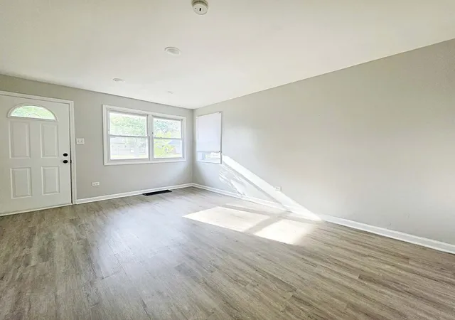 Photo 2 of Single family home for sale at 14637 Dante Ave, Dolton, IL 60419 | MLS# 12756210 | Listing updated on 2026-09-17