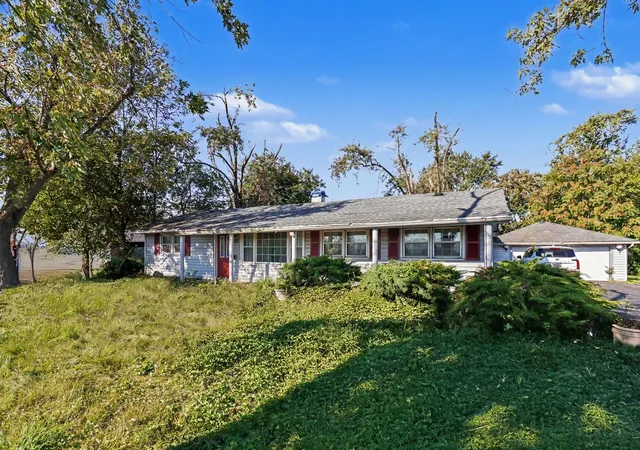 Single family home for sale at 18650 Lee St, Country Club Hills, IL 60478 | MLS# 12756736