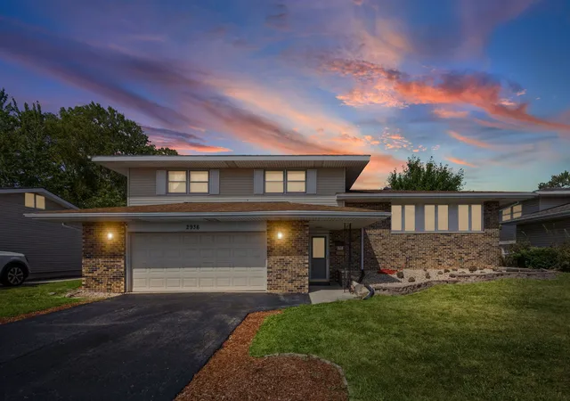 Photo 3 of Single family home for sale at 2936 193rd Street, Lansing, IL 60438 | MLS# 12757642 | Listing updated on 2026-09-18