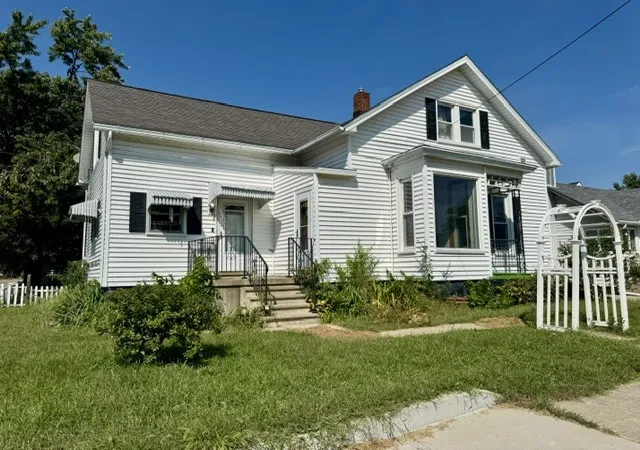 Photo 1 of Single family home for sale at 1434 Kansas St, Ottawa, IL 61350 | MLS# 12757651 | Listing updated on 2026-09-22