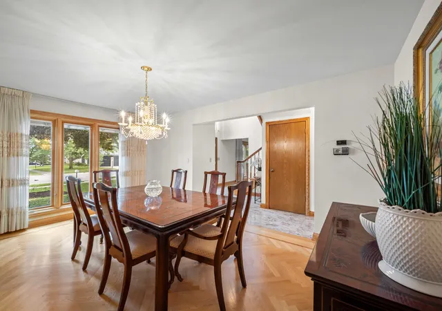 Photo 3 of Single family home for sale at 2334 Phillips Dr, Glenview, IL 60026 | MLS# 12757903 | Listing updated on 2026-09-23