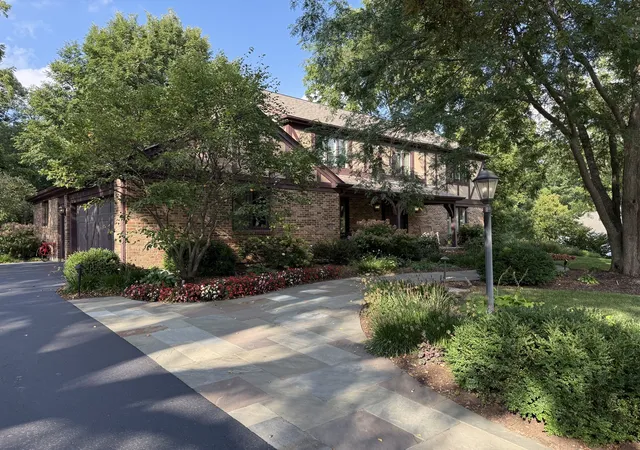 Photo 4 of Single family home for sale at 9614 Partridge Ln, Lakewood, IL 60014 | MLS# 12758530 | Listing updated on 2026-09-25