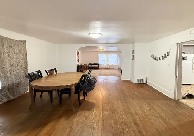 Photo 2 of House for sale at 3643 Rockingham Rd, Davenport, IA 52802 | MLS# 12758638 | Listing updated on 2026-09-23