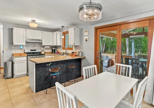 Photo 4 of Single family home for sale at 888 Fair Hvn Dr, Varna, IL 61375 | MLS# 12758833 | Listing updated on 2026-09-22