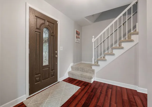 Photo 3 of Single family home for sale at 1152 Lexington Ln, Batavia, IL 60510 | MLS# 12759161 | Listing updated on 2026-10-02
