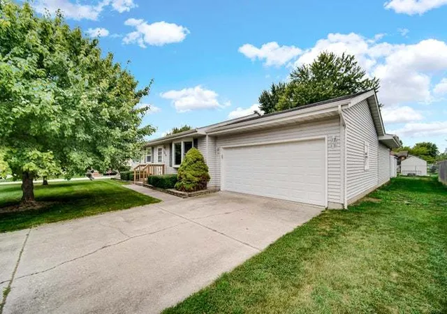 Photo 1 of Sale Pending at 214 Locust Ave S, Hebron, IN 46341 | MLS# 12759305 | Listing updated on 2026-09-18