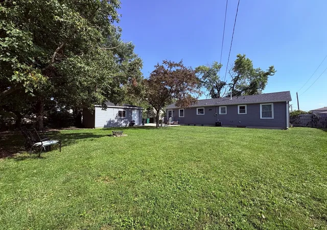 Photo 3 of Single family home for sale at 7756 W 81st Place, Bridgeview, IL 60455 | MLS# 12759577 | Listing updated on 2026-09-30