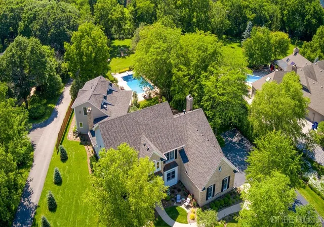 Photo 2 of Single family home for sale at 3201 Greenwood Ln, St. Charles, IL 60175 | MLS# 12759687 | Listing updated on 2026-09-22