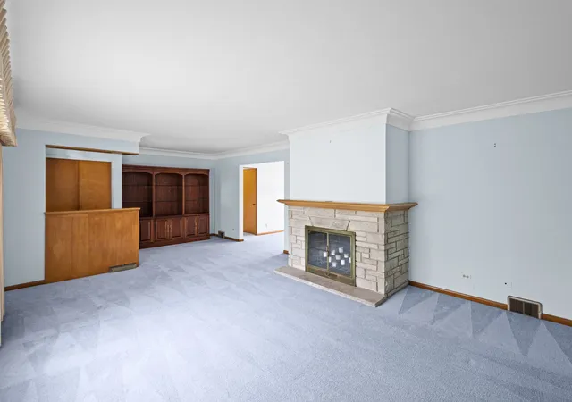 Photo 3 of Single family home for sale at 248 E Washington Blvd, Lombard, IL 60148 | MLS# 12759801 | Listing updated on 2026-09-26