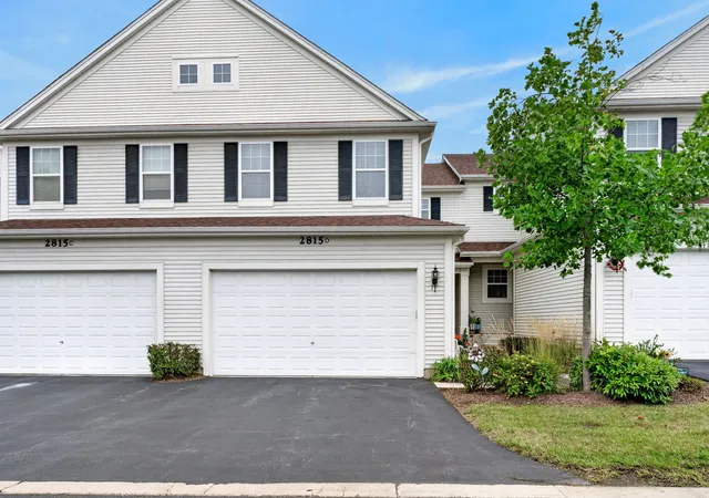 Photo 2 of Townhouse for sale at 2815 Glacier Way #D, Wauconda, IL 60084 | MLS# 12759858 | Listing updated on 2026-10-01