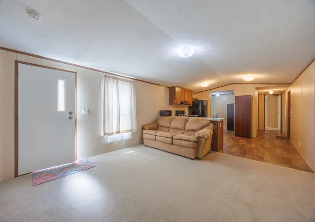 Photo 3 of Single family home for sale at 1205 N Gary St, Centralia, IL 62801 | MLS# 12760021 | Listing updated on 2026-09-16