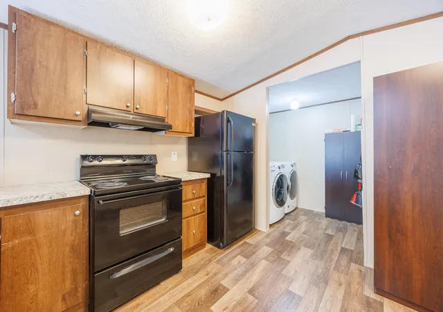 Photo 4 of Single family home for sale at 1205 N Gary St, Centralia, IL 62801 | MLS# 12760021 | Listing updated on 2026-09-16