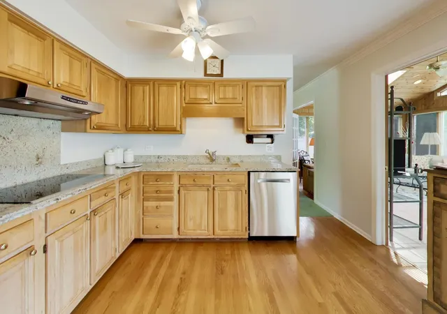 Photo 3 of Single family home for sale at 707 E Monterey Rd, Palatine, IL 60074 | MLS# 12760036 | Listing updated on 2026-09-23