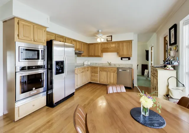 Photo 4 of Single family home for sale at 707 E Monterey Rd, Palatine, IL 60074 | MLS# 12760036 | Listing updated on 2026-09-23