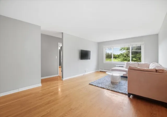 Photo 2 of Condo for sale at 954 Shermer Rd #15, Glenview, IL 60025 | MLS# 12760568 | Listing updated on 2026-09-23