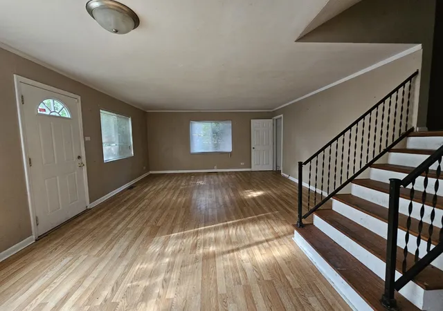 Photo 2 of Single family home for sale at 316 Winnebago St, Park Forest, IL 60466 | MLS# 12760708 | Listing updated on 2026-09-22