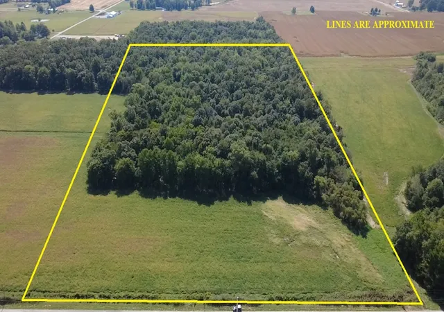 Land for sale at 0 E Stagecoach Rd, Mt Vernon, IL 62864 | MLS# 12760901