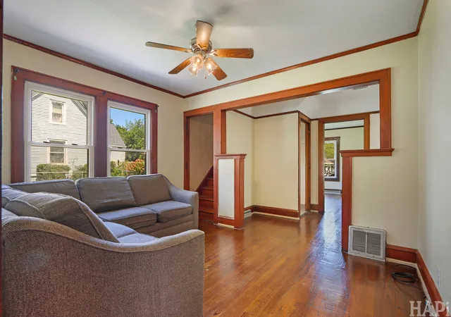 Photo 3 of Single family home for sale at 825 N Ash St, Waukegan, IL 60085 | MLS# 12761208 | Listing updated on 2026-09-28