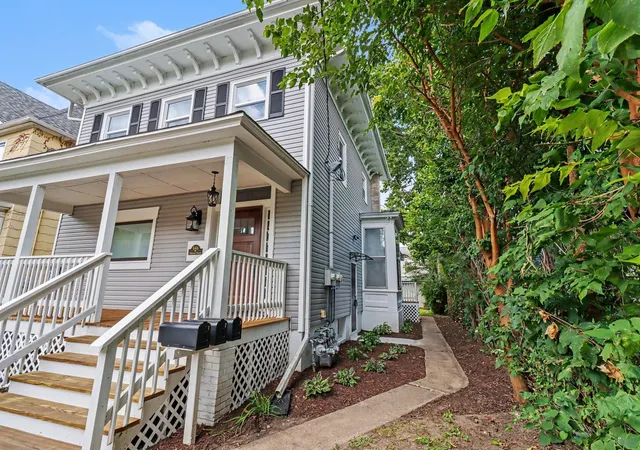 Photo 2 of Multi family home for sale at 646 Webster St, Ottawa, IL 61350 | MLS# 12761398 | Listing updated on 2026-09-23