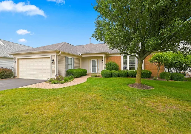 Photo 1 of Single family home for sale at 13470 Crestview Dr, Huntley, IL 60142 | MLS# 12761579 | Listing updated on 2026-09-30