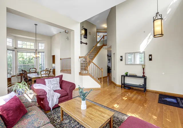 Photo 3 of Single family home for sale at 1081 Westfield Way, Mundelein, IL 60060 | MLS# 12761616 | Listing updated on 2026-09-23