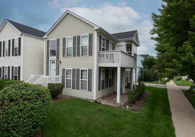 Photo 1 of Single family home for sale at 867 Symphony Dr, Aurora, IL 60504 | MLS# 12761919 | Listing updated on 2026-09-22