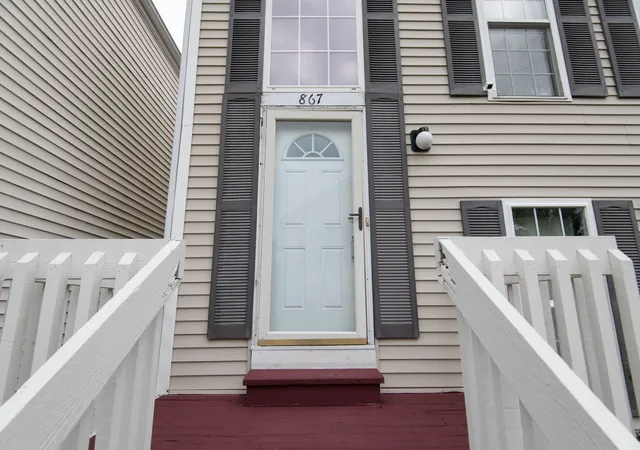 Photo 3 of Single family home for sale at 867 Symphony Dr, Aurora, IL 60504 | MLS# 12761919 | Listing updated on 2026-09-22