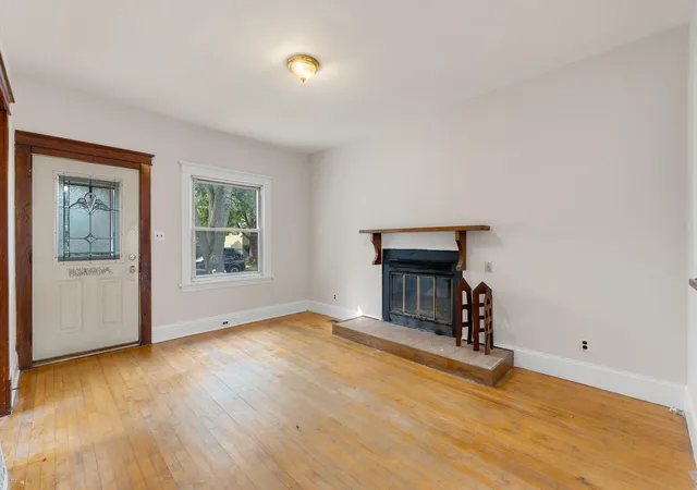 Photo 4 of Single family home for sale at 13 W 37th Street, Steger, IL 60475 | MLS# 12762183 | Listing updated on 2026-09-23
