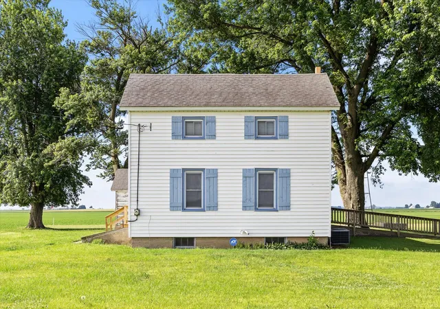 Photo 4 of Single family home for sale at 754 N 14th Road, Streator, IL 61364 | MLS# 12762377 | Listing updated on 2026-10-27