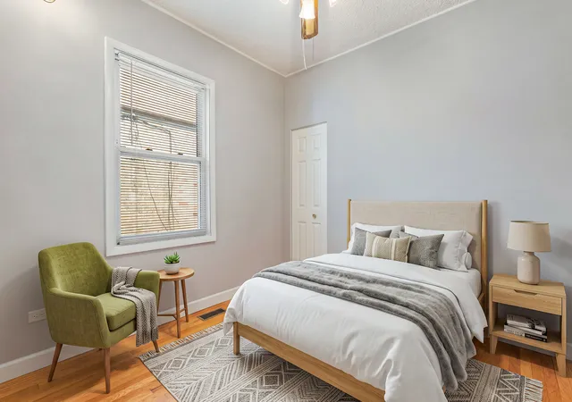 Photo 3 of Single family home for sale at 5306 N Lynch Ave, Chicago, IL 60630 | MLS# 12762408 | Listing updated on 2026-09-23