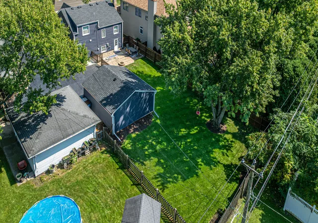 Photo 2 of Single family home for sale at 4608 Pershing Ave, Downers Grove, IL 60515 | MLS# 12762463 | Listing updated on 2026-09-23