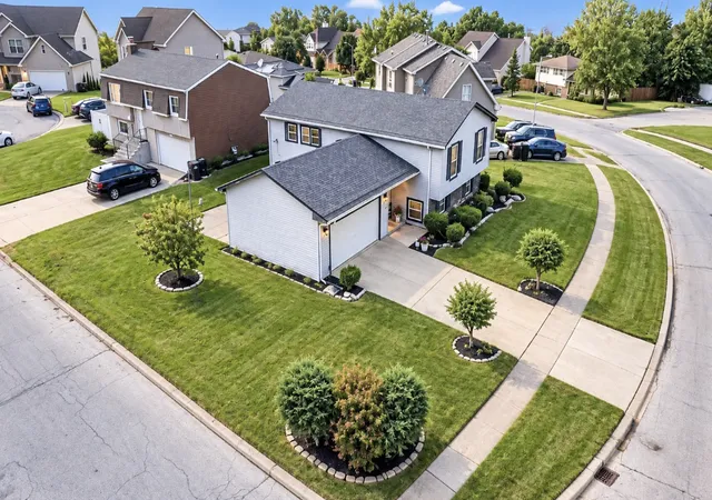 Photo 2 of Single family home for sale at 639 Sullivan Ln, University Park, IL 60484 | MLS# 12762584 | Listing updated on 2026-09-17