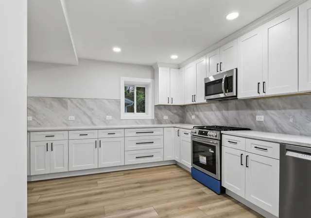 Photo 4 of Single family home for sale at 437 Highland Ave, West Chicago, IL 60185 | MLS# 12762713 | Listing updated on 2026-09-23