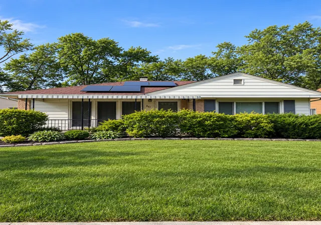 Photo 1 of Single family home for sale at 160 Monee Rd, Park Forest, IL 60466 | MLS# 12762860 | Listing updated on 2026-09-18