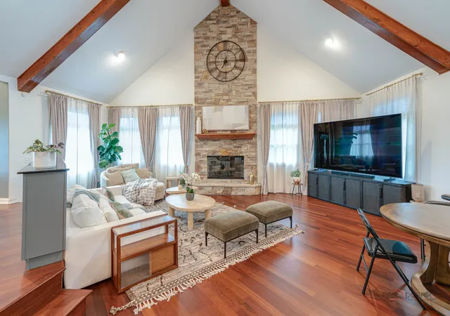 Photo 2 of Single family home for sale at 8208 Country Shire Ln, Spring Grove, IL 60081 | MLS# 12762955 | Listing updated on 2026-09-23