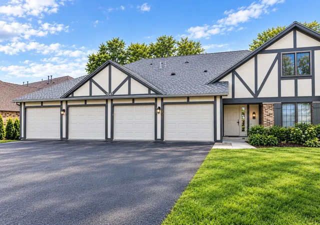 Photo 1 of Condo for sale at 1948 N Hidden Crk Cir #2, Palatine, IL 60074 | MLS# 12762976 | Listing updated on 2026-09-23