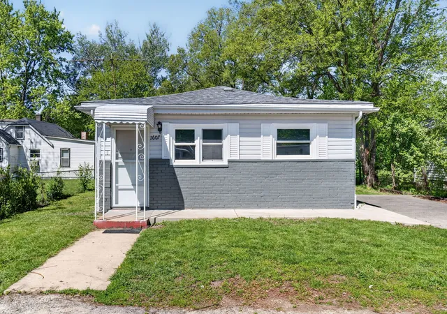 Photo 1 of Single family home for sale at 1607 S Joliet St, Joliet, IL 60436 | MLS# 12763413 | Listing updated on 2026-09-24