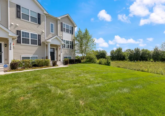 Photo 2 of Townhouse for sale at 3758 Bissel Dr, Yorkville, IL 60560 | MLS# 12763435 | Listing updated on 2026-10-06